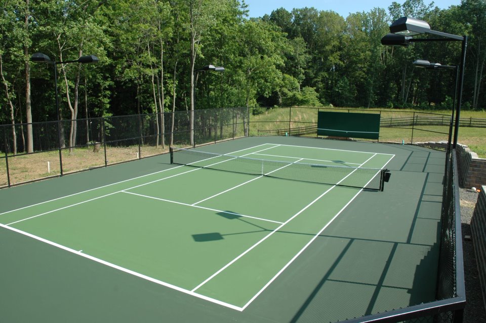 Теннисный корт под. Теннисный корт сад им Баумана. Репино парк теннисный корт. Теннисный корт Загорянка. M’Istra’l теннисный корт.
